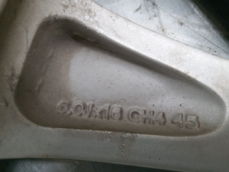 Recambio de llanta aluminio 16´´ para nissan note (e12) 1.2 dig-s referencia OEM IAM 403003VU1B  