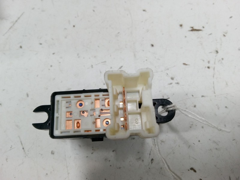 Recambio de mando elevalunas trasero derecho para nissan note (e12) 1.2 dig-s referencia OEM IAM 254111FA0A  