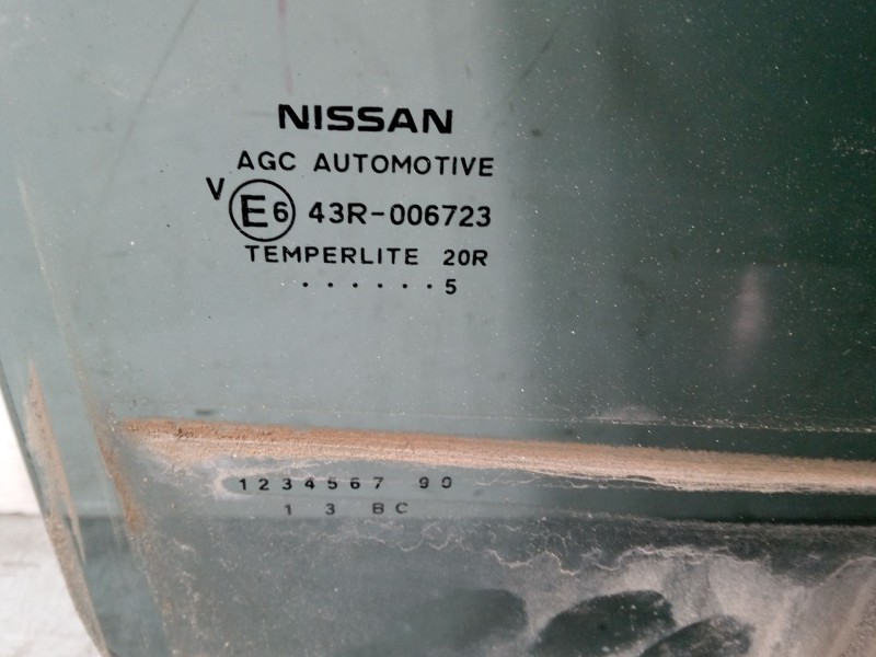 Recambio de luna trasera derecha para nissan note (e12) 1.2 dig-s referencia OEM IAM 823009U000  