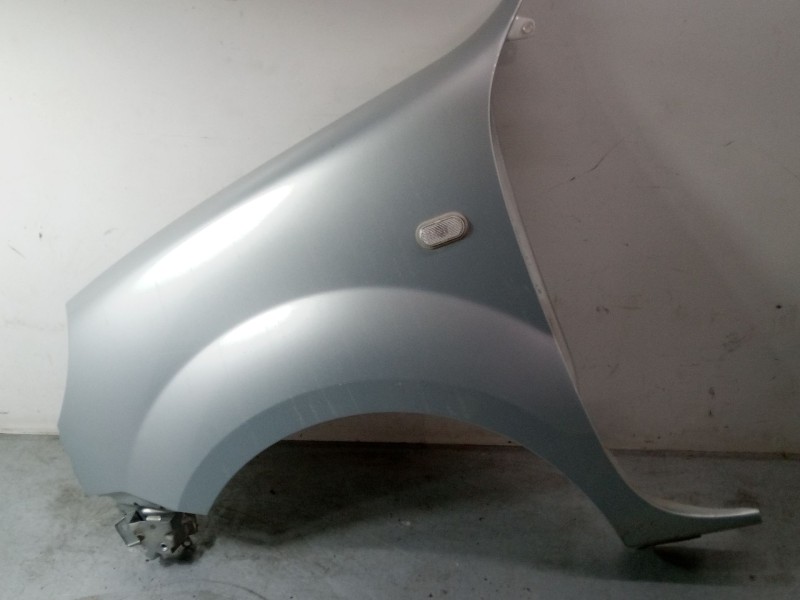 Recambio de aleta delantera izquierda para renault kangoo (kc0/1_) 1.2 16v (kc05, kc06, kc03, kc0t, kc0w, kc1d) referencia OEM I