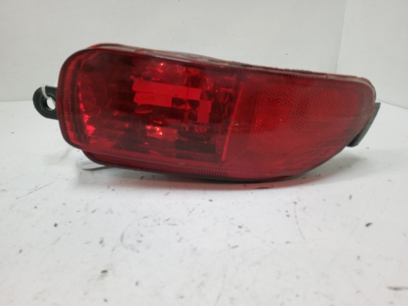 Recambio de catadioptrico trasero derecho para opel corsa c (x01) 1.2 (f08, f68) referencia OEM IAM 084424001RB  