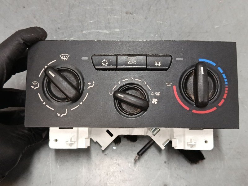 Recambio de mando calefaccion / a/a para peugeot partner tepee 1.6 hdi 90 referencia OEM IAM 9676532480  