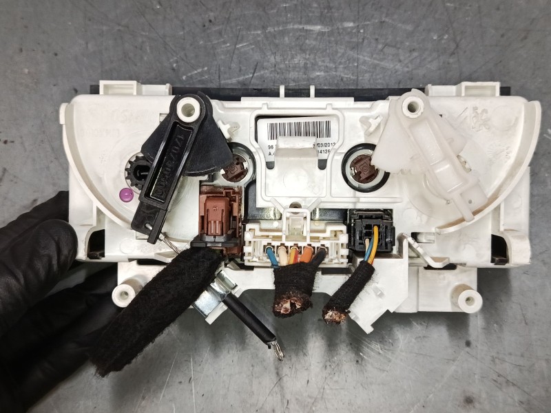 Recambio de mando calefaccion / a/a para peugeot partner tepee 1.6 hdi 90 referencia OEM IAM 9676532480  