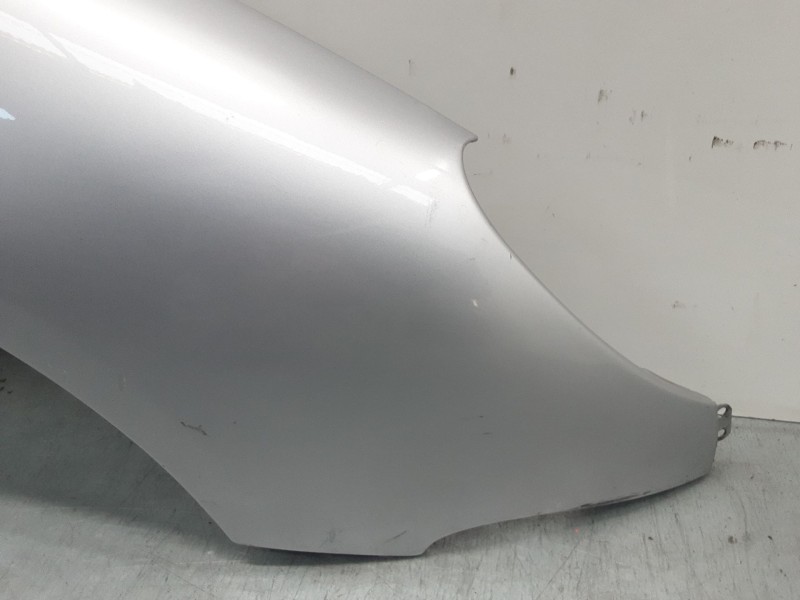 Recambio de aleta delantera derecha para peugeot 206 hatchback (2a/c) 1.1 i referencia OEM IAM 7841L0  