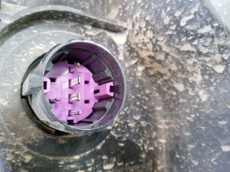 Recambio de faro derecho para fiat 500x (334_) 1.3 d multijet (334axh1a) referencia OEM IAM 51978414  