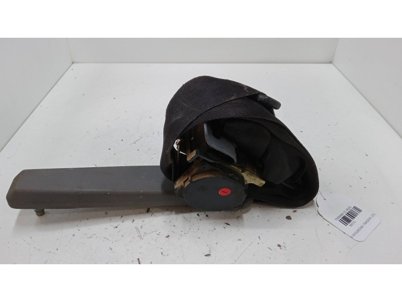 Recambio de cinturon seguridad trasero izquierdo para nissan terrano ii (r20) 2.7 tdi 4wd referencia OEM IAM   