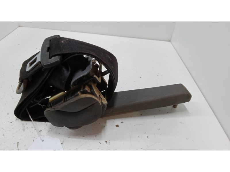 Recambio de cinturon seguridad trasero izquierdo para nissan terrano ii (r20) 2.7 tdi 4wd referencia OEM IAM   