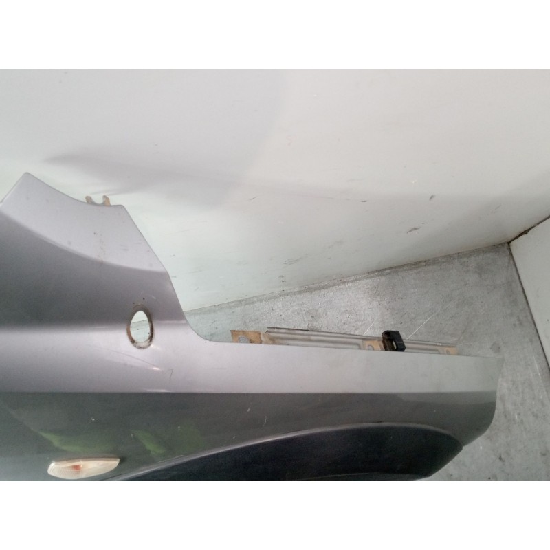 Recambio de aleta delantera derecha para kia sorento i (jc) 2.5 crdi referencia OEM IAM 66321-3E141  