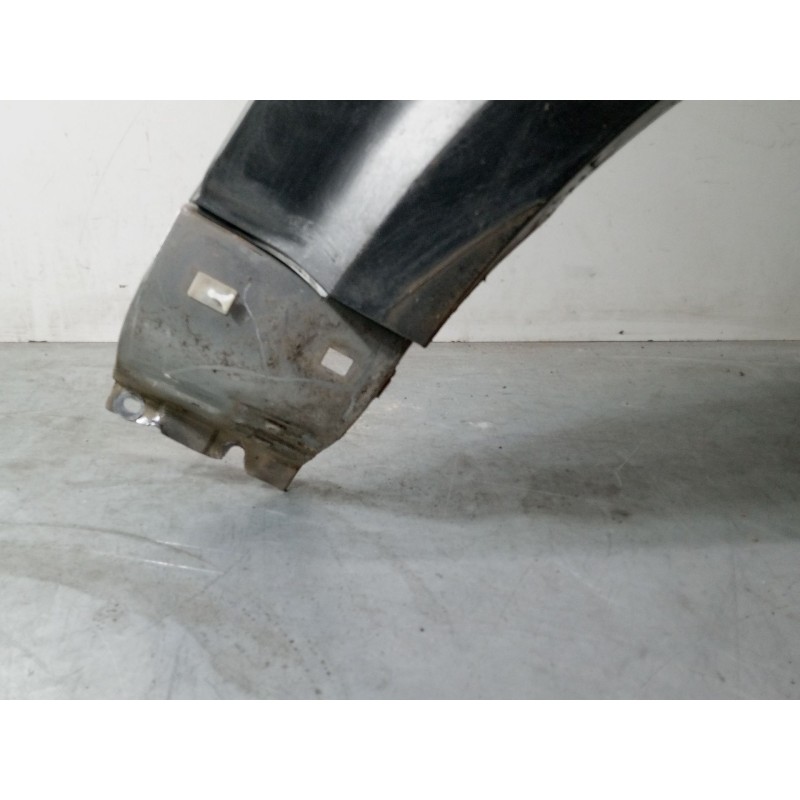 Recambio de aleta delantera derecha para kia sorento i (jc) 2.5 crdi referencia OEM IAM 66321-3E141  