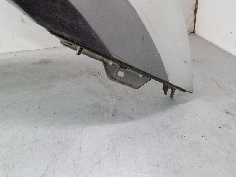 Recambio de aleta delantera derecha para kia sorento i (jc) 2.5 crdi referencia OEM IAM 66321-3E141  