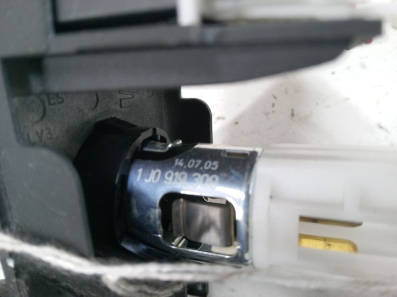 Recambio de mando retrovisor para seat leon (1p1) 1.9 tdi referencia OEM IAM 5P0959565  