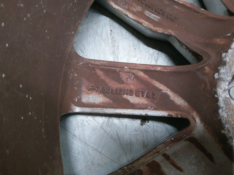 Recambio de llanta aluminio 17´´ para audi a3 (8p1) 2.0 fsi referencia OEM IAM   