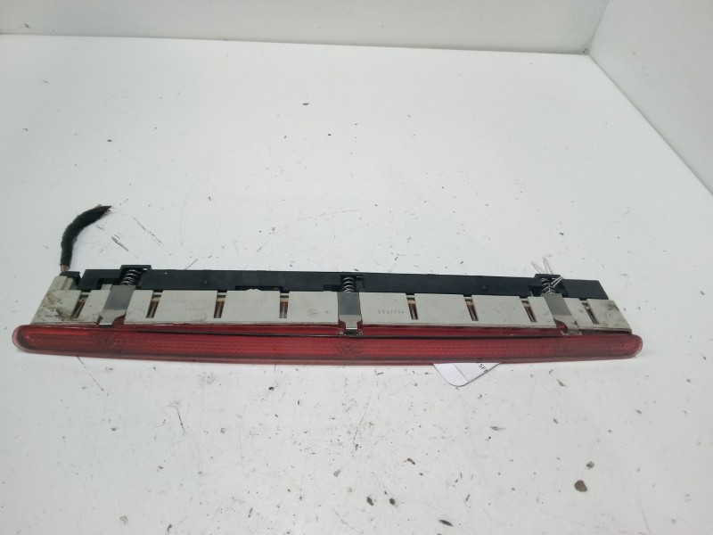 Recambio de luz central de freno para audi a3 (8p1) 2.0 fsi referencia OEM IAM   