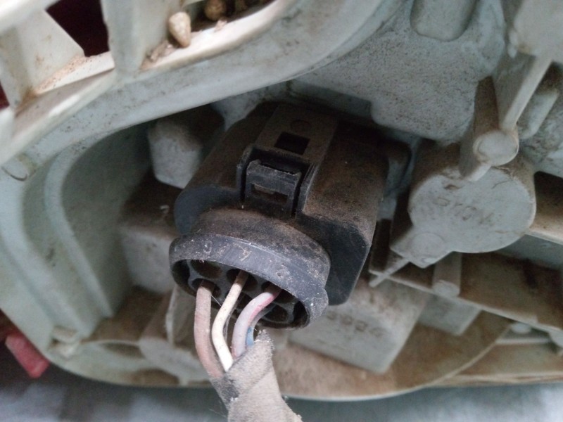 Recambio de piloto trasero derecho para audi a3 (8p1) 2.0 fsi referencia OEM IAM 8P0945096  