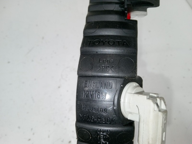 Recambio de luz central de freno para toyota corolla (_e12_) 2.0 d-4d (cde120r_, cde120l_) referencia OEM IAM   