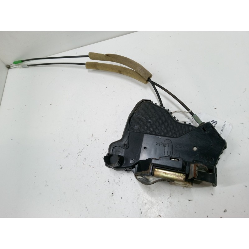 Recambio de cerradura puerta delantera derecha para toyota corolla (_e12_) 2.0 d-4d (cde120r_, cde120l_) referencia OEM IAM 6903