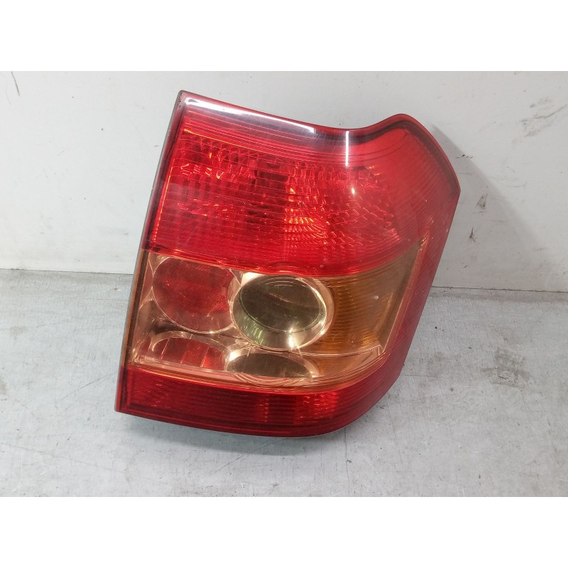 Recambio de piloto trasero izquierdo para toyota corolla (_e12_) 2.0 d-4d (cde120r_, cde120l_) referencia OEM IAM 8158002300  