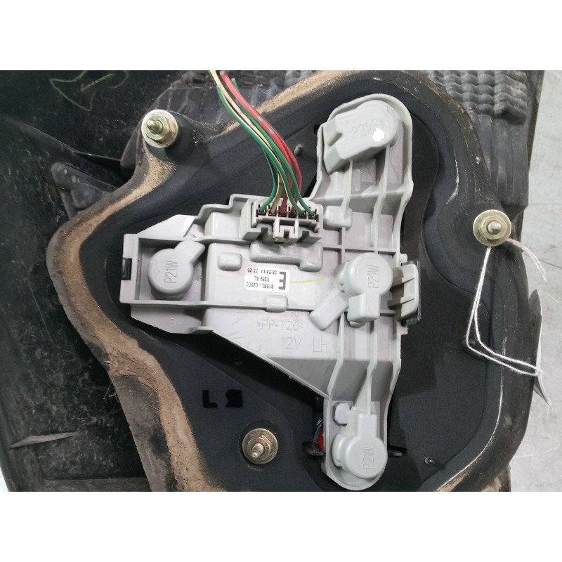 Recambio de piloto trasero izquierdo para toyota corolla (_e12_) 2.0 d-4d (cde120r_, cde120l_) referencia OEM IAM 8158002300  