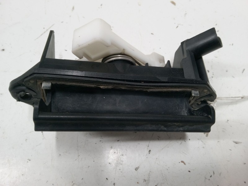 Recambio de maneta exterior porton para toyota corolla (_e12_) 2.0 d-4d (cde120r_, cde120l_) referencia OEM IAM 6902302010  