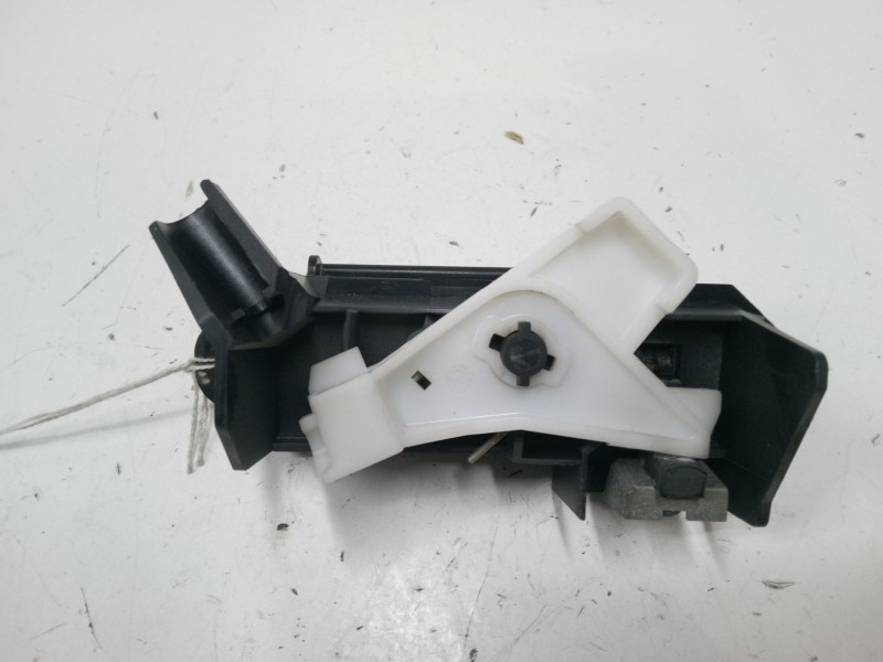 Recambio de maneta exterior porton para toyota corolla (_e12_) 2.0 d-4d (cde120r_, cde120l_) referencia OEM IAM 6902302010  