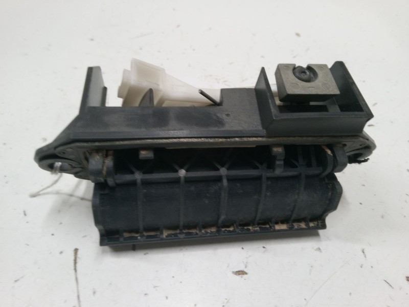 Recambio de maneta exterior porton para toyota corolla (_e12_) 2.0 d-4d (cde120r_, cde120l_) referencia OEM IAM 6902302010  