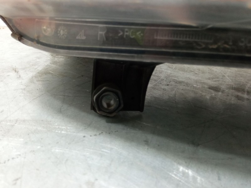 Recambio de faro derecho para volkswagen touran (1t1, 1t2) 2.0 tdi 16v referencia OEM IAM 1T0941006D 0301205202 