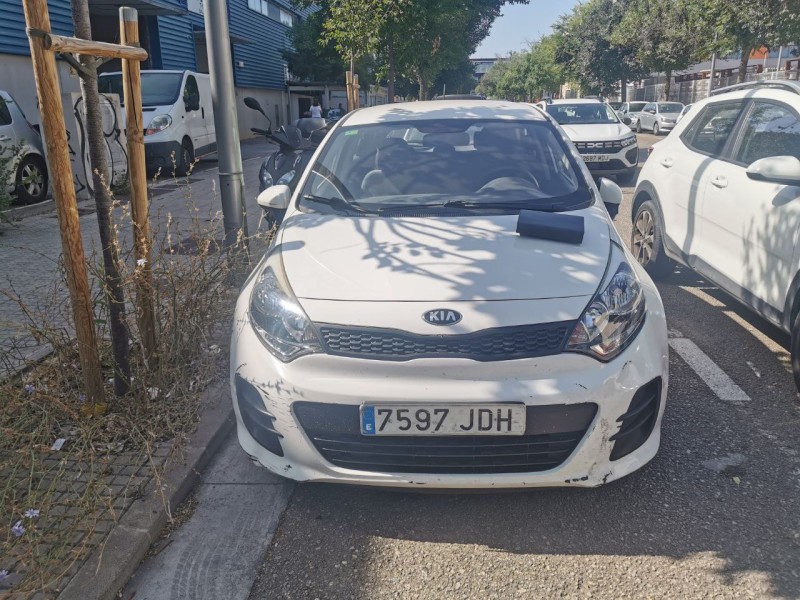 kia rio iii (ub) del año 2015