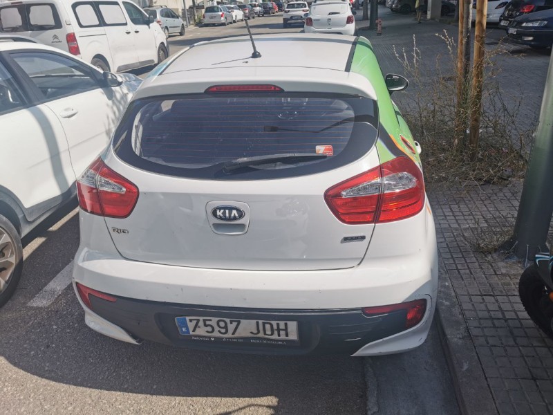 kia rio iii (ub) del año 2015