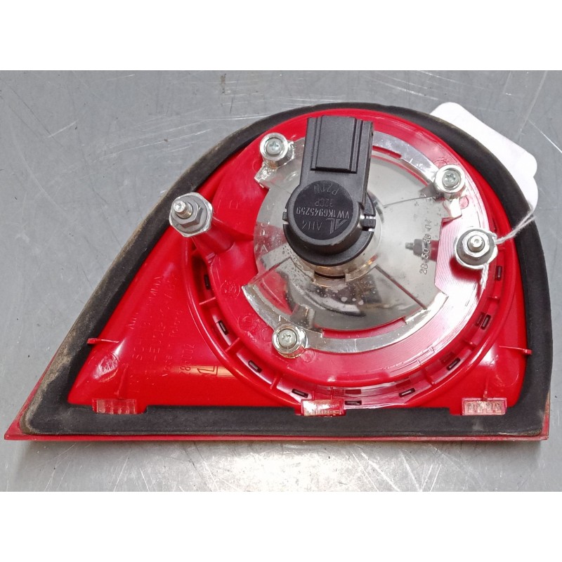 Recambio de piloto trasero porton derecho para volkswagen golf v (1k1) 1.9 tdi referencia OEM IAM 1K6945094E  