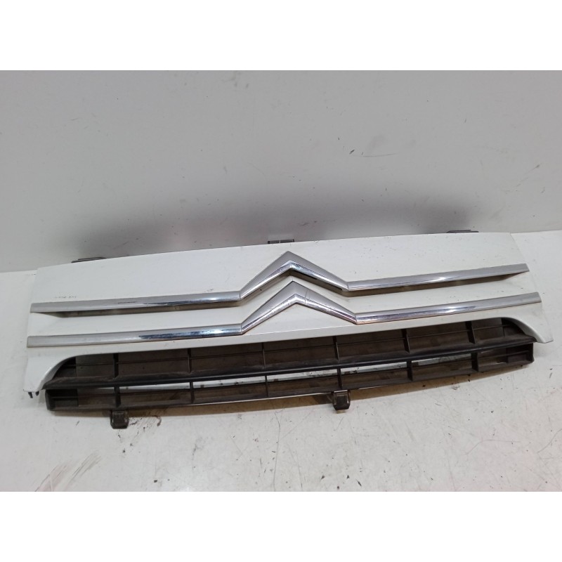 Recambio de rejillas capo para citroën jumpy ii furgoneta 1.6 hdi 90 16v referencia OEM IAM   