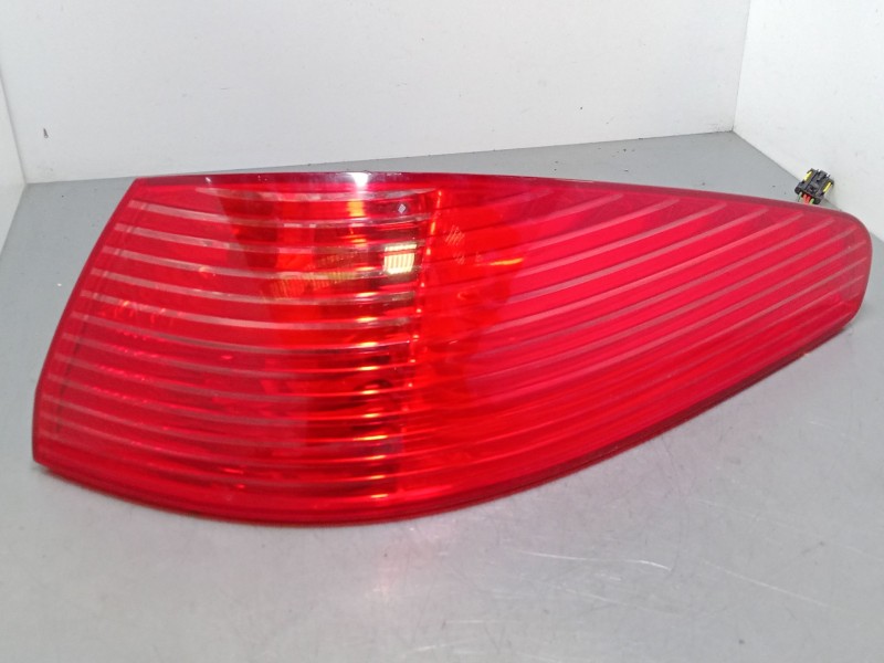 Recambio de piloto trasero derecho para peugeot 607 (9d, 9u) 2.2 hdi referencia OEM IAM 2543D 6351 N1 