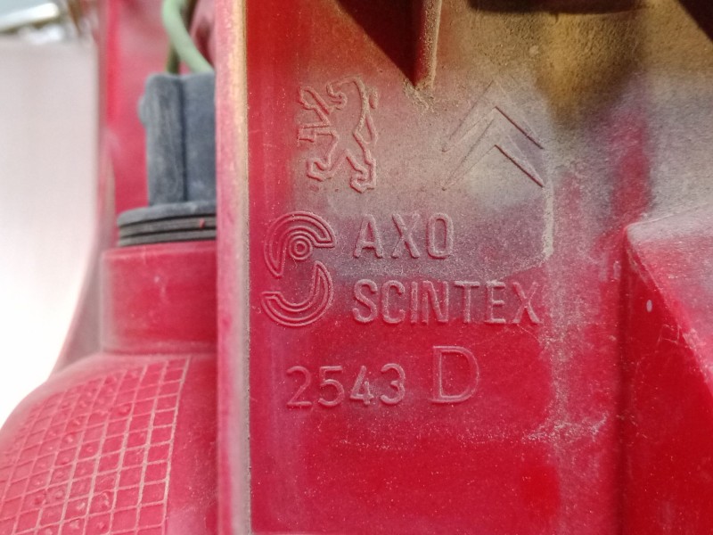 Recambio de piloto trasero derecho para peugeot 607 (9d, 9u) 2.2 hdi referencia OEM IAM 2543D 6351 N1 