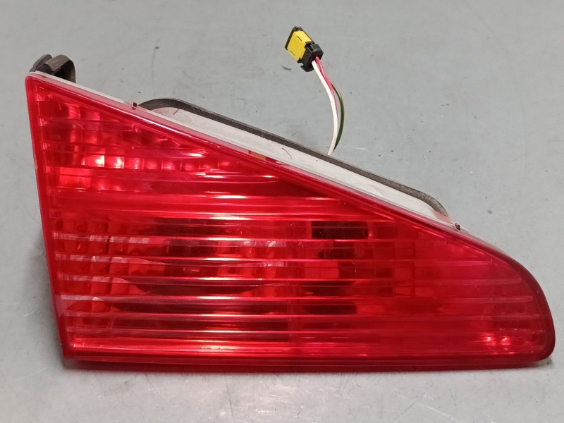 Recambio de piloto trasero porton izquierdo para peugeot 607 (9d, 9u) 2.2 hdi referencia OEM IAM 6350N2  