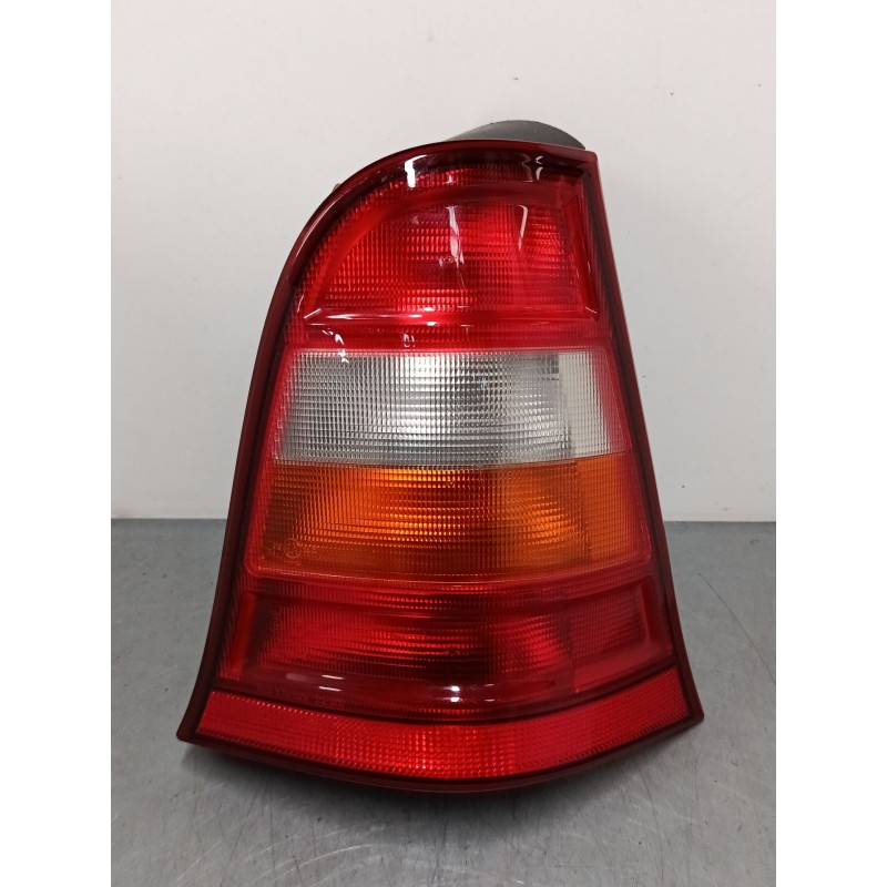 Recambio de piloto trasero derecho para mercedes-benz clase a (w168) a 170 cdi (168.008) referencia OEM IAM A1688200264  