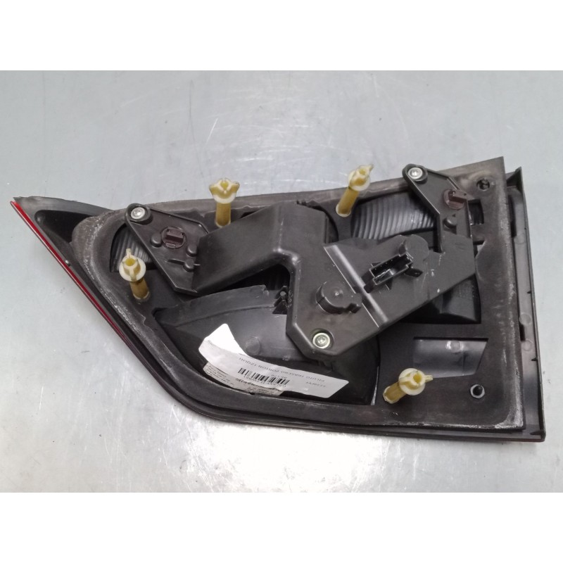 Recambio de piloto trasero porton izquierdo para ford galaxy ii (wa6) 2.0 tdci referencia OEM IAM 6M2113A603EB  