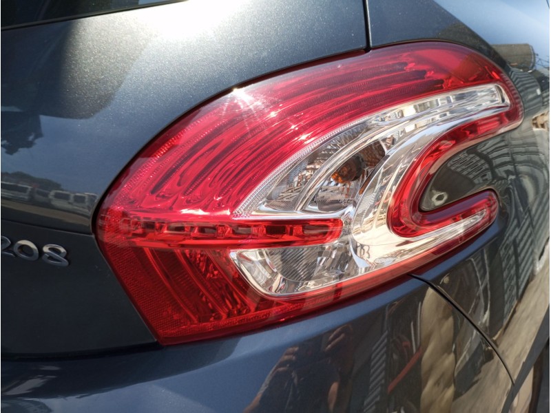 peugeot 208 i (ca_, cc_) del año 2015