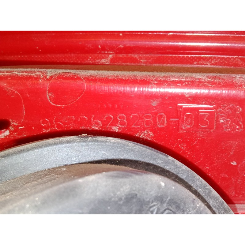 Recambio de piloto trasero izquierdo para peugeot 208 i (ca_, cc_) 1.2 vti 82 referencia OEM IAM 96772628280  