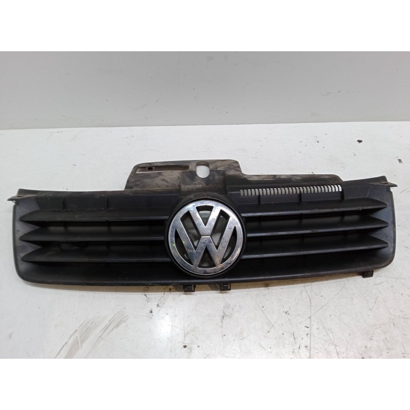 Recambio de rejillas capo para volkswagen polo iv sedán (9a4, 9a2, 9n2, 9a6) 1.4 referencia OEM IAM   