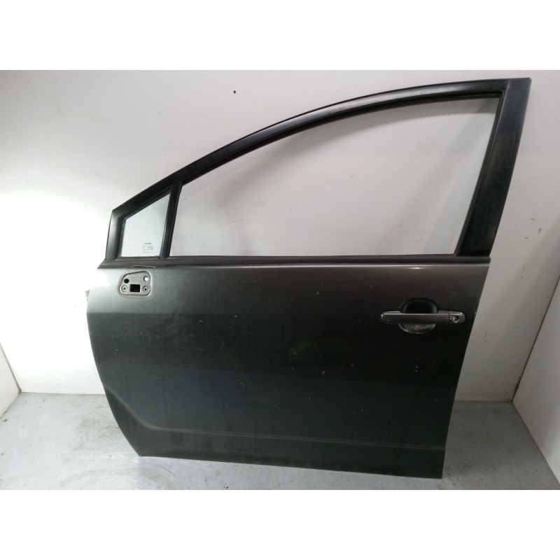 Recambio de puerta delantera izquierda para toyota corolla verso (zer_, zze12_, r1_) 1.8 (znr11_) referencia OEM IAM 670020F011 
