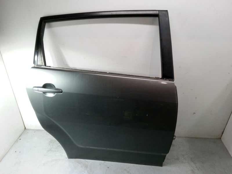 Recambio de puerta trasera derecha para toyota corolla verso (zer_, zze12_, r1_) 1.8 (znr11_) referencia OEM IAM 670040F010  