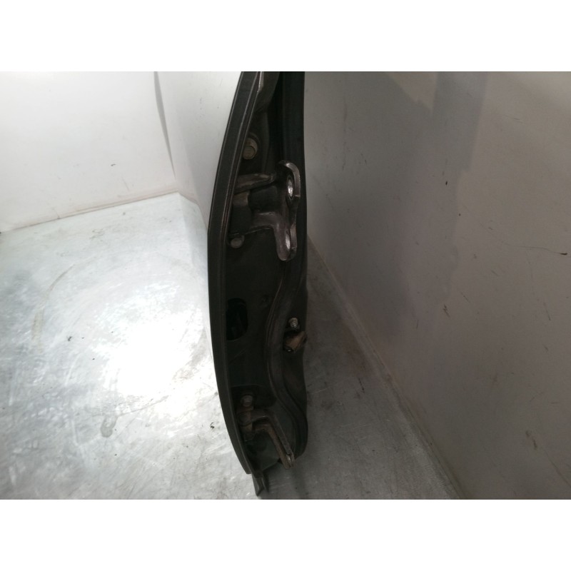 Recambio de puerta trasera derecha para toyota corolla verso (zer_, zze12_, r1_) 1.8 (znr11_) referencia OEM IAM 670040F010  