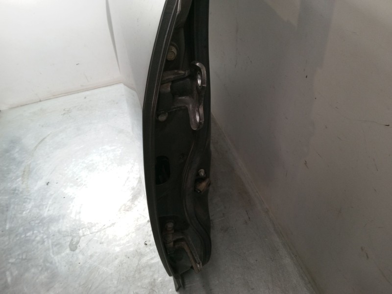 Recambio de puerta trasera derecha para toyota corolla verso (zer_, zze12_, r1_) 1.8 (znr11_) referencia OEM IAM 670040F010  