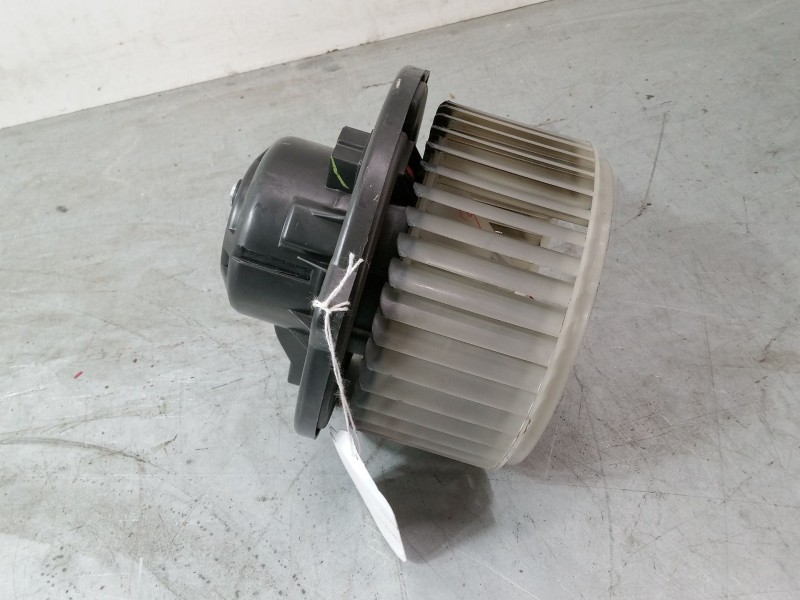 Recambio de motor calefaccion para toyota corolla verso (zer_, zze12_, r1_) 1.8 (znr11_) referencia OEM IAM MF0160700610 0130101