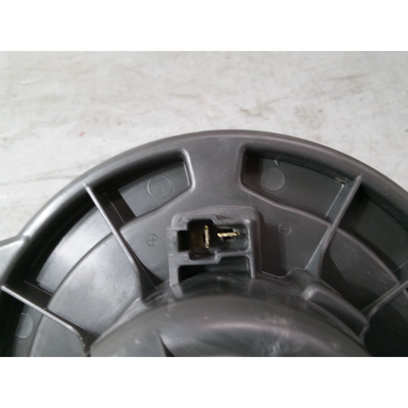 Recambio de motor calefaccion para toyota corolla verso (zer_, zze12_, r1_) 1.8 (znr11_) referencia OEM IAM MF0160700610 0130101