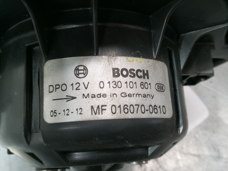 Recambio de motor calefaccion para toyota corolla verso (zer_, zze12_, r1_) 1.8 (znr11_) referencia OEM IAM MF0160700610 0130101