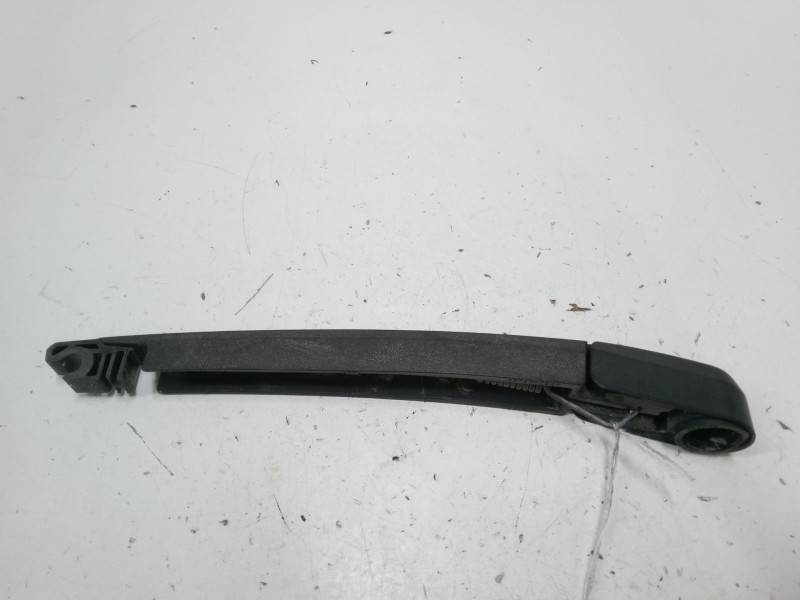 Recambio de brazo limpia trasero para toyota corolla verso (zer_, zze12_, r1_) 1.8 (znr11_) referencia OEM IAM   