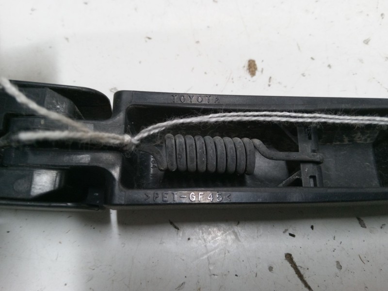 Recambio de brazo limpia trasero para toyota corolla verso (zer_, zze12_, r1_) 1.8 (znr11_) referencia OEM IAM   