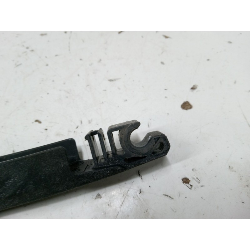 Recambio de brazo limpia trasero para toyota corolla verso (zer_, zze12_, r1_) 1.8 (znr11_) referencia OEM IAM   