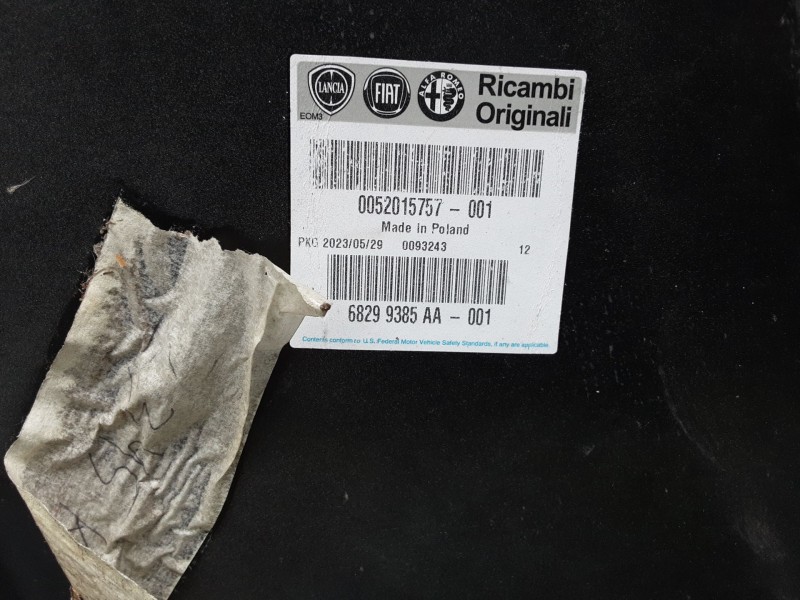 Recambio de aleta delantera izquierda para fiat 500 c (312_) 1.2 (312cxa1a, 312axa1a) referencia OEM IAM   