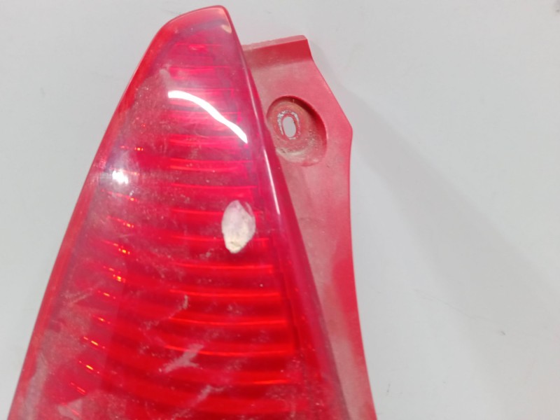 Recambio de piloto trasero izquierdo para peugeot 107 (pm_, pn_) 1.4 hdi referencia OEM IAM   